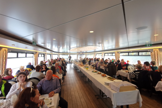 Gemeinsame Schifffahrt am Achensee